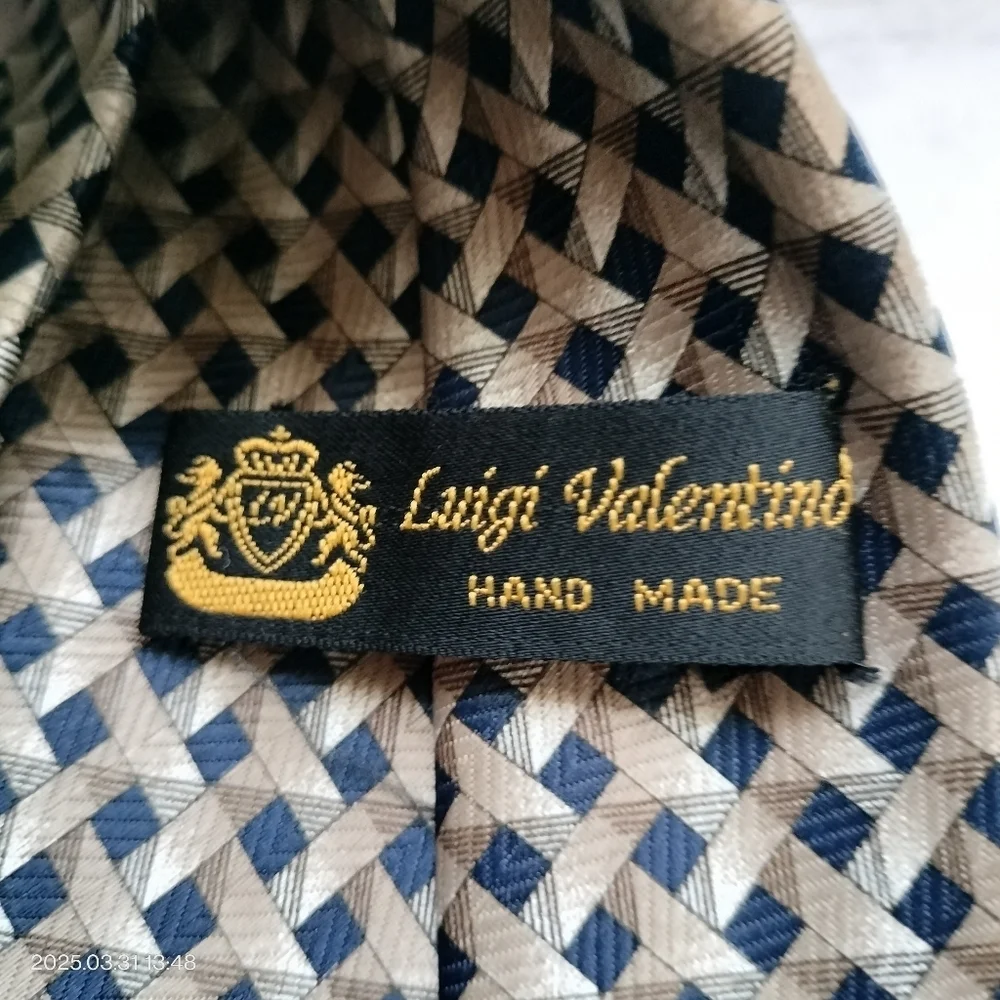 Luigi Valentino Men's Necktie Geometric Weave Patterned Tie Classic Luxury